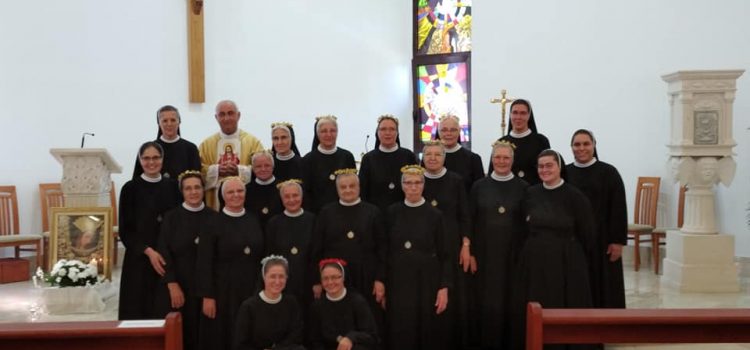 Veliki dan za sestre Služavke Maloga Isusa i Župu Košute